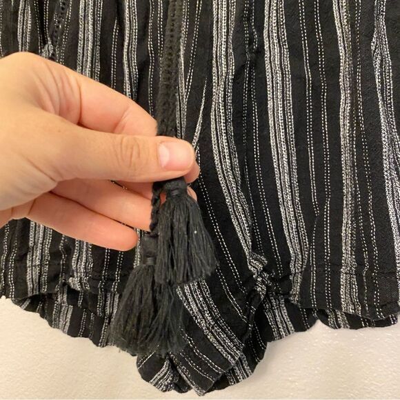 Briggs Linen Blend Pull-On Black stripe Shorts with Pockets Drawstring hi rise-L - Picture 4 of 11